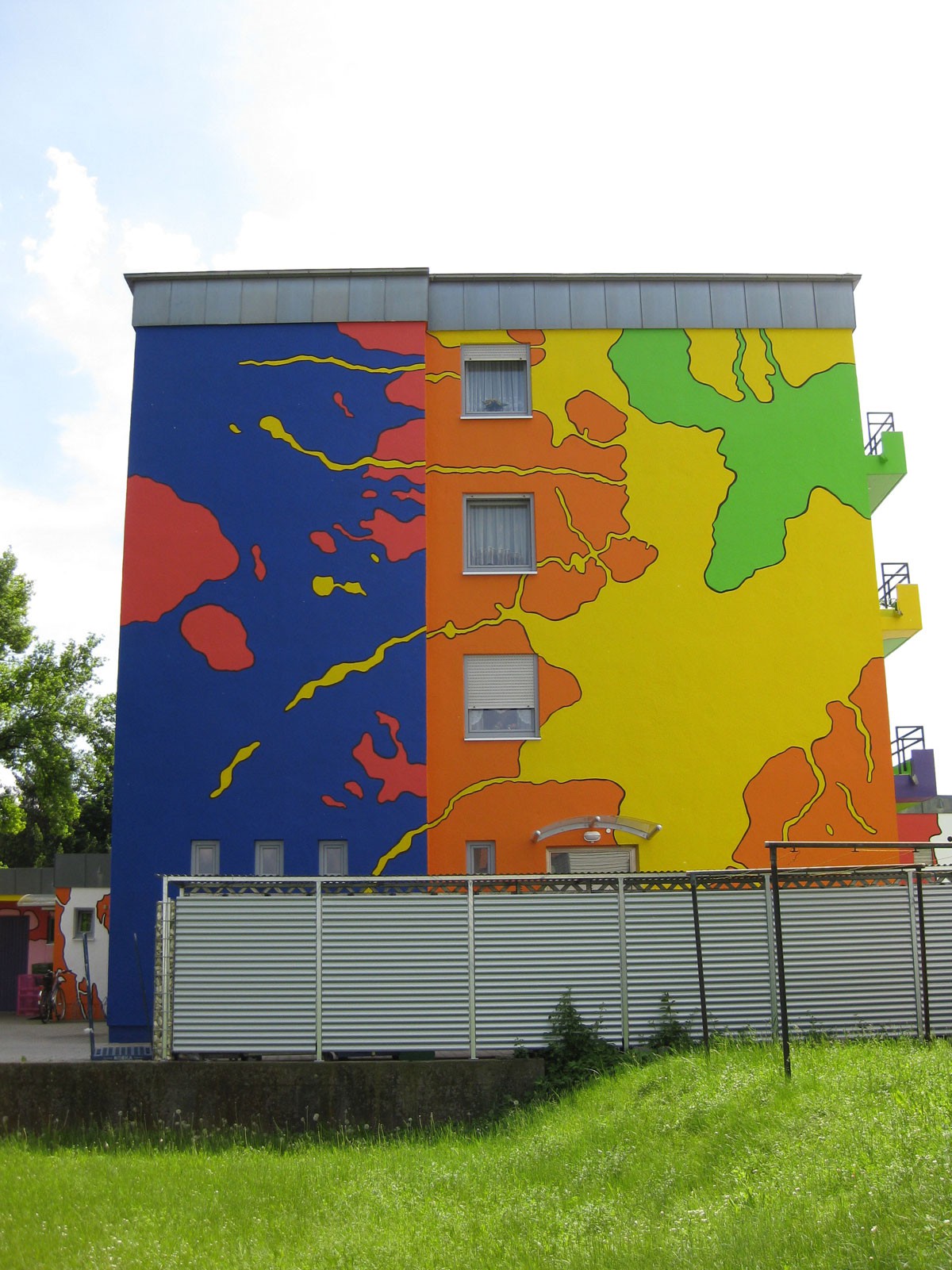 Seitenansicht Buntes Haus Regensburg 2009